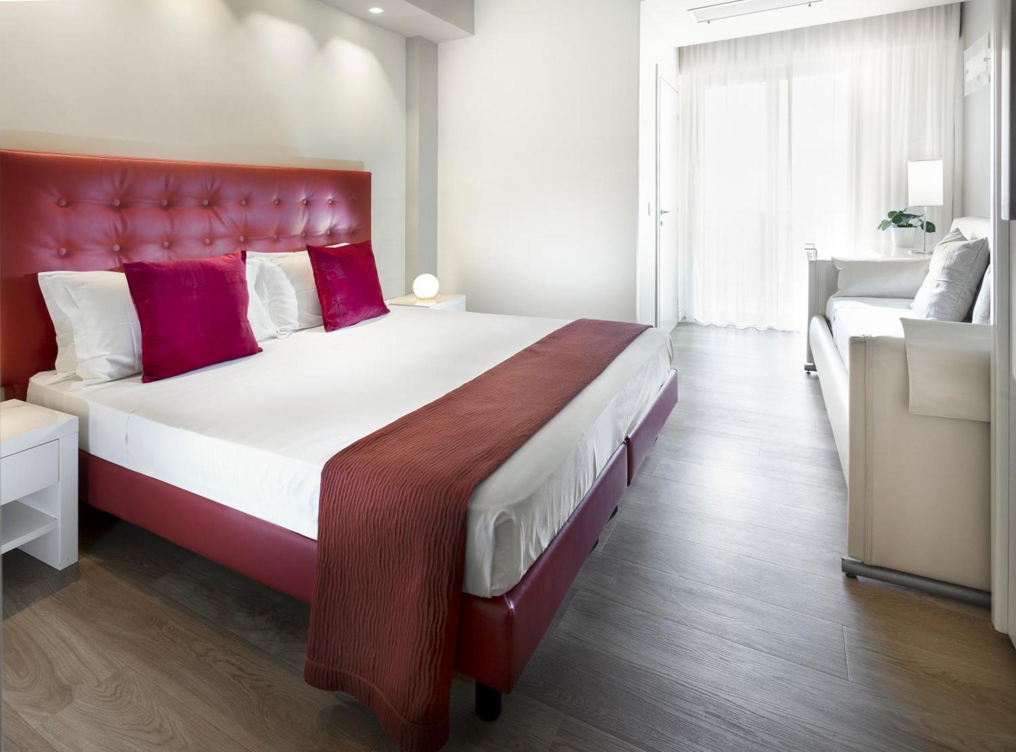 Hotel 2000 ריצ'יונה מראה חיצוני תמונה