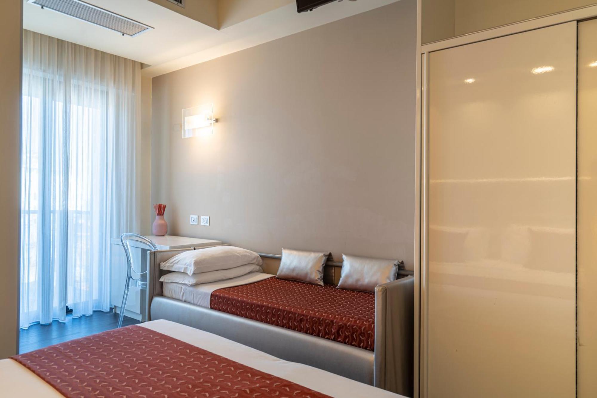 Hotel 2000 ריצ'יונה מראה חיצוני תמונה