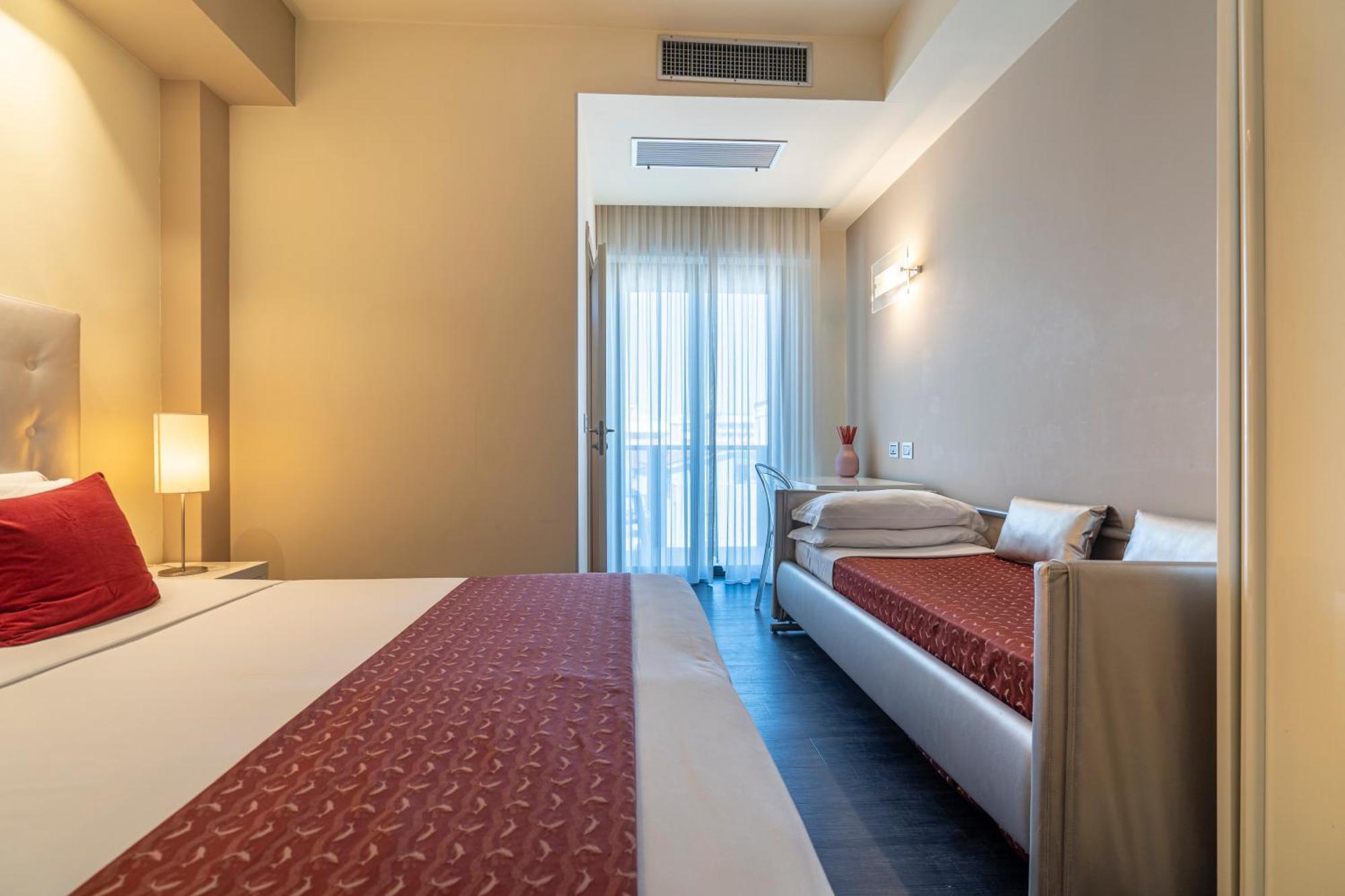 Hotel 2000 ריצ'יונה מראה חיצוני תמונה