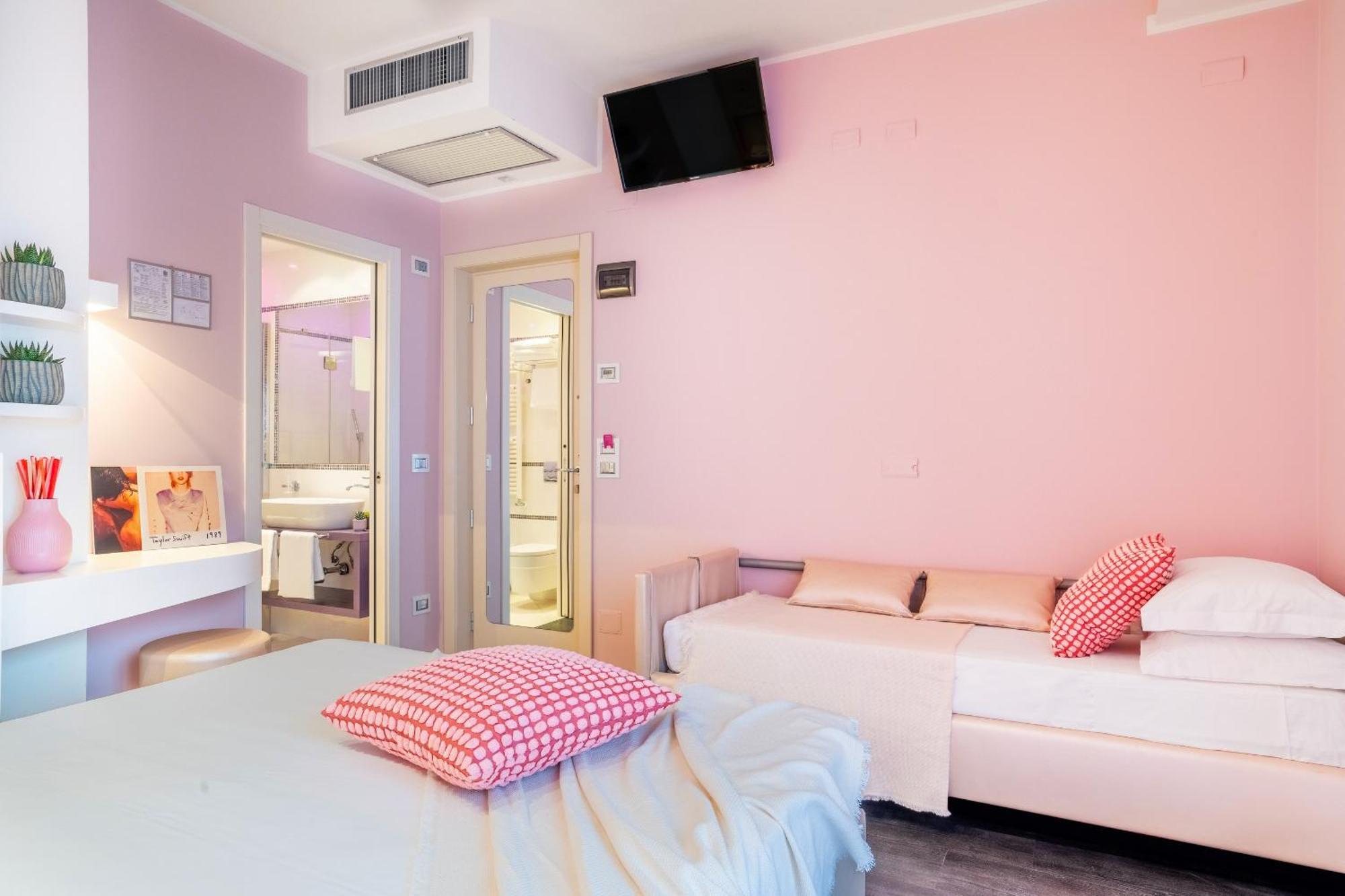 Hotel 2000 ריצ'יונה מראה חיצוני תמונה
