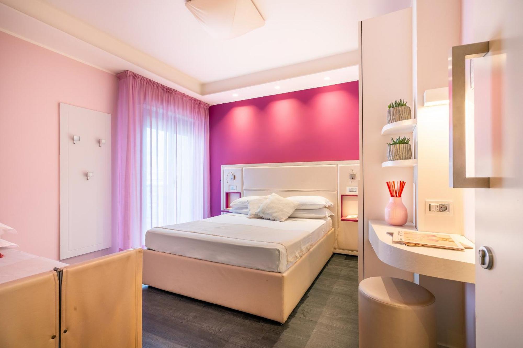 Hotel 2000 ריצ'יונה מראה חיצוני תמונה